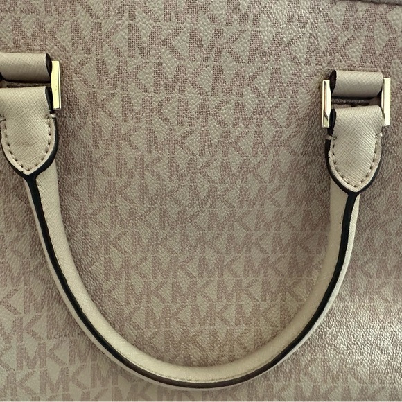 Michael Kors Bags Small Sheila Center Zip Satchel Crossbody Bag | Gold/Pink - Picture 6 of 15